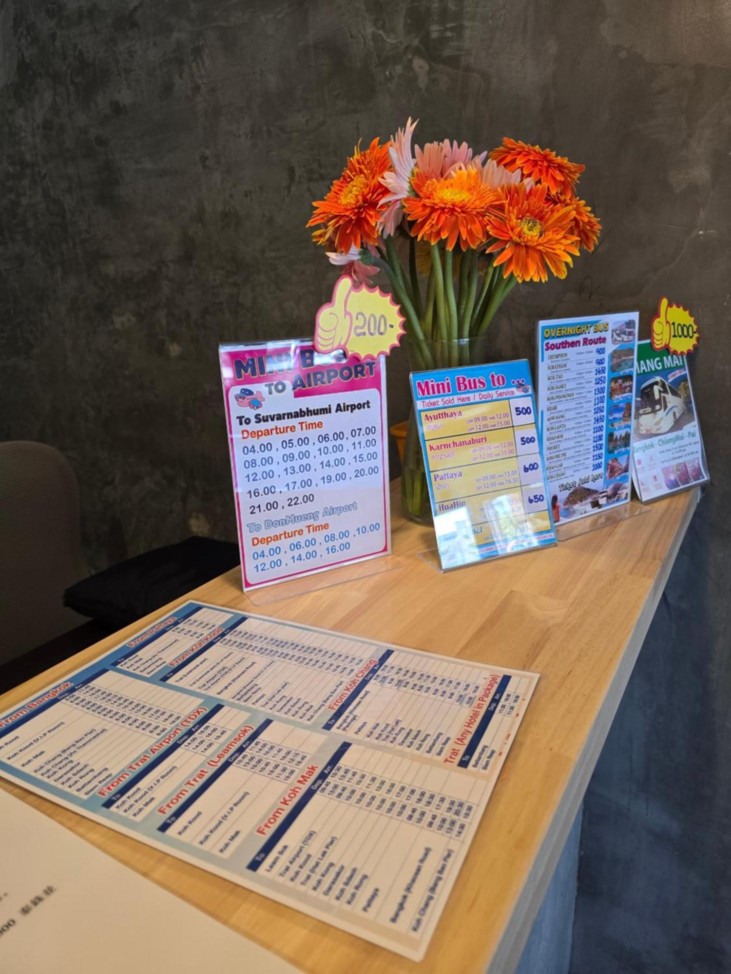 House Ju Hostel Bangkok Ngoại thất bức ảnh