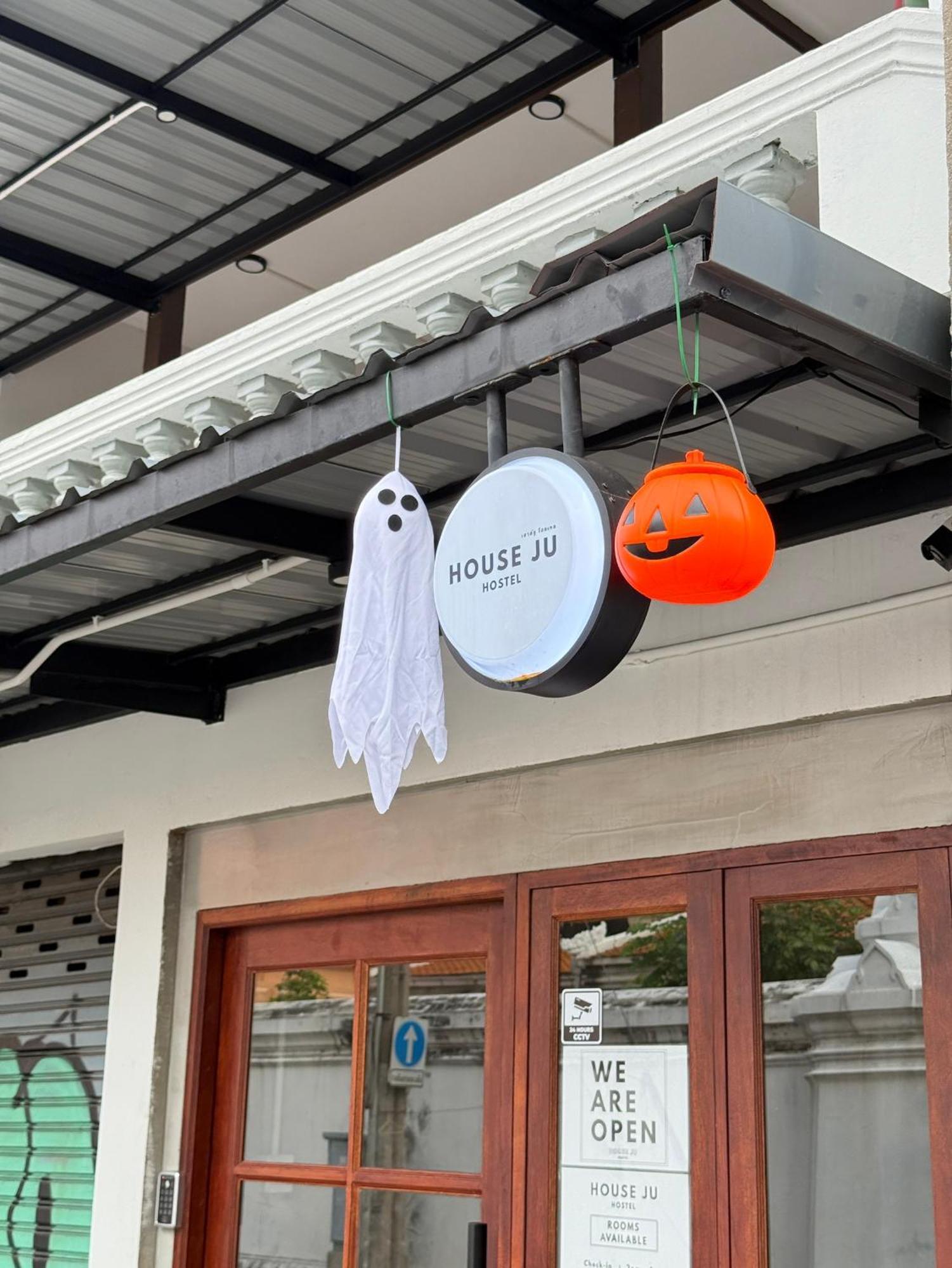 House Ju Hostel Bangkok Ngoại thất bức ảnh